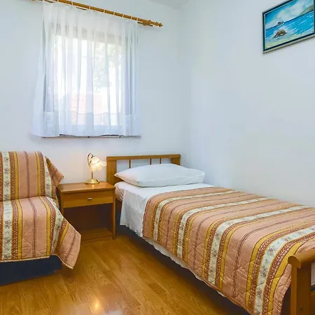 Apartamento Two-bedroom In *